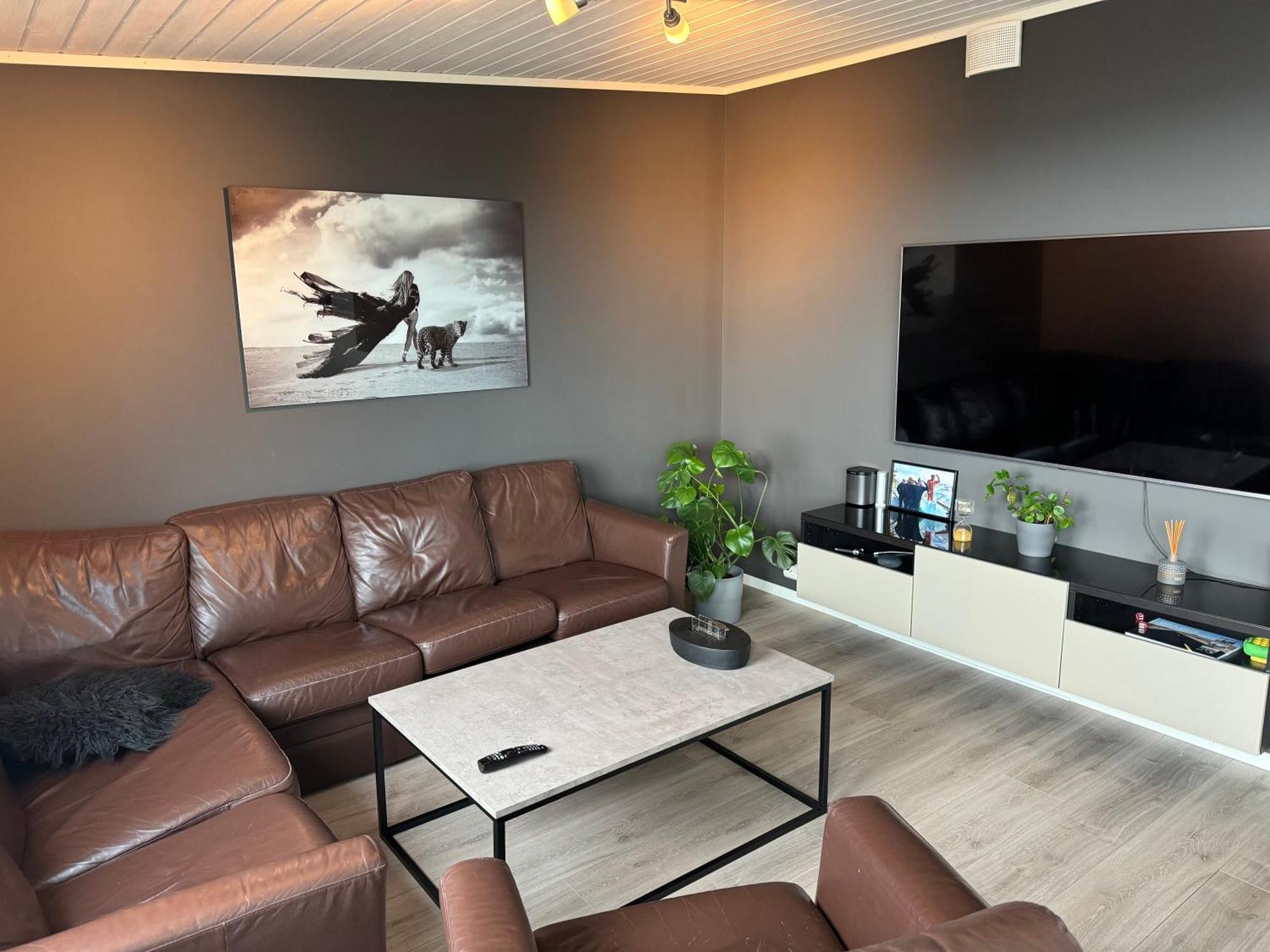 Feriehus Terraced House With Carport And Sunny Outdoor Areas - 7 Min From Ons